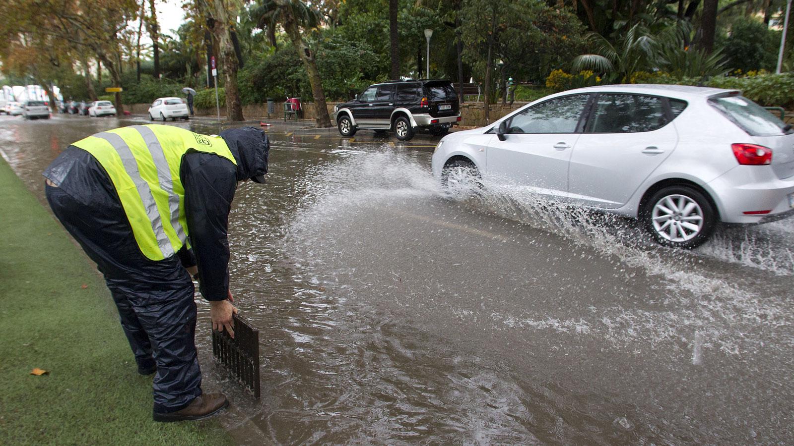 La lluvia arrasa en Málaga