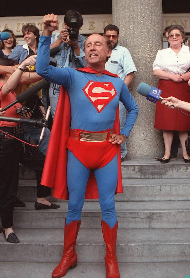 «¡Qué te pego, leche!», Ruiz Mateos. Ocurrió durante una fuerte discusión que mantuvieron Ruiz Mateos y el por entonces presidente de Cartera Central, Miguel Boyer, momentos antes de la famosa agresión, el 3 de mayo de 1989