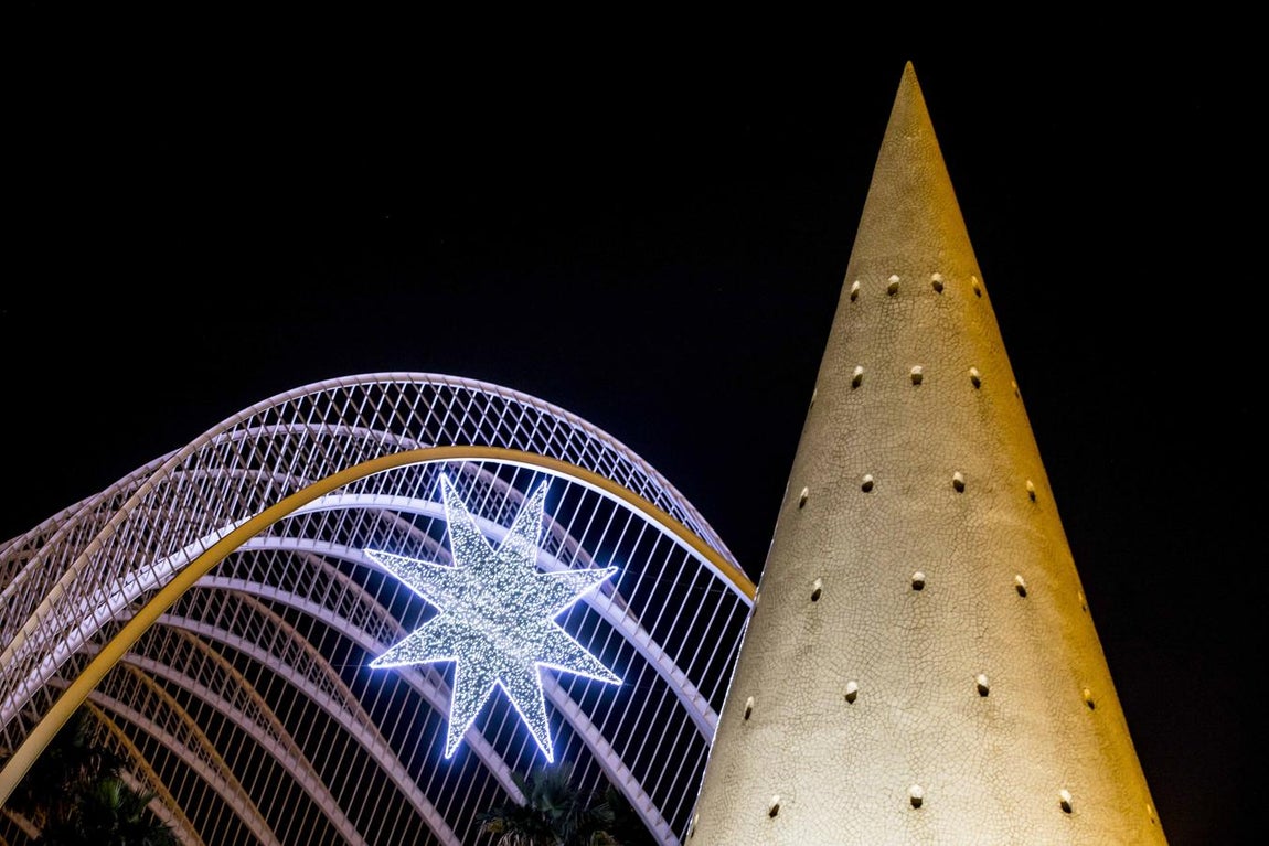 Así luce Valencia de Navidad. 