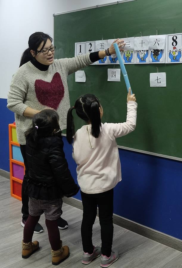 La jornada de puertas abiertas del «colegio chino de Sevilla», en imágenes