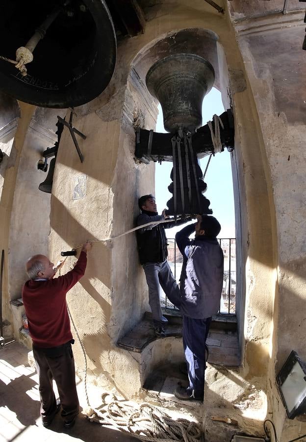 Antonio Mendoza, el guardián de las campanas del Salvador