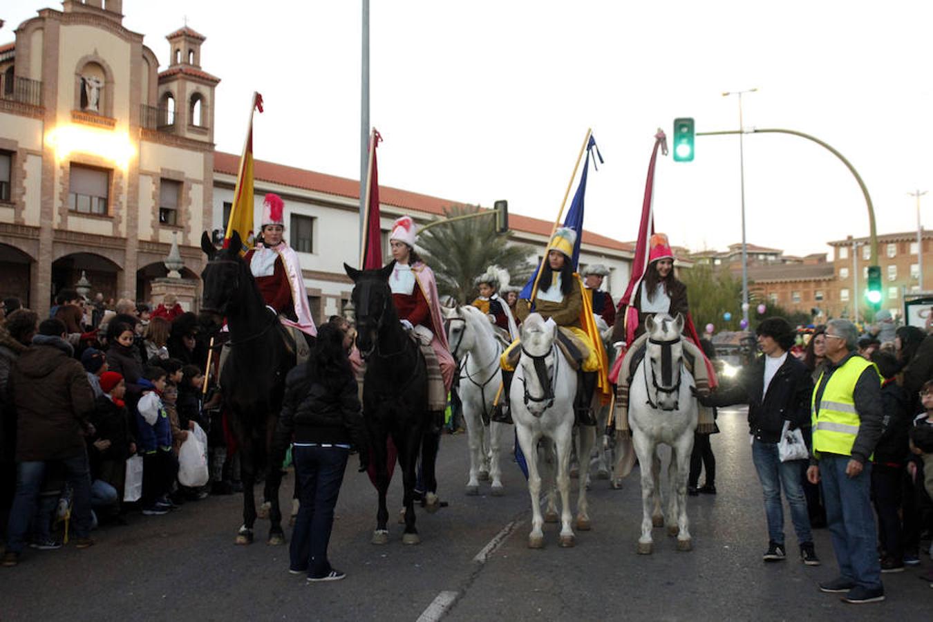 Los Reyes Magos, recibidos en Zocodover con un castillo de fuegos artificiales