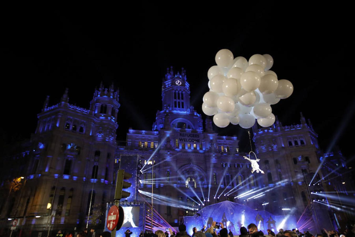 La llegada de los Reyes Magos a Madrid, en imágenes. Los Magos de Oriente tiene preparada una importante recepción a las puertas del Ayuntamiento de Madrid.