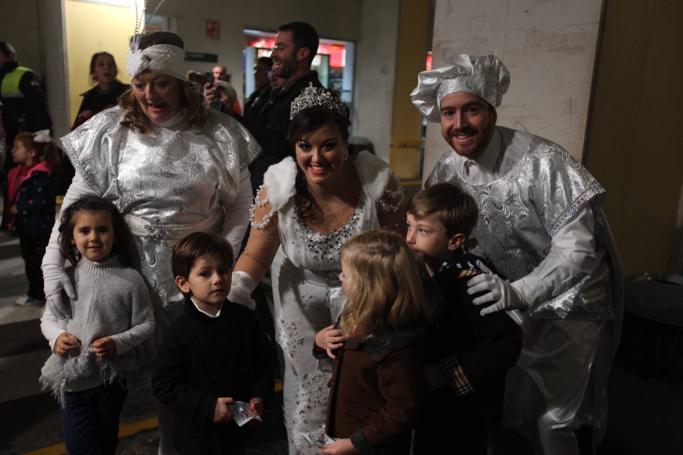 Visita de los Reyes Magos al Hospital Puerta del Mar