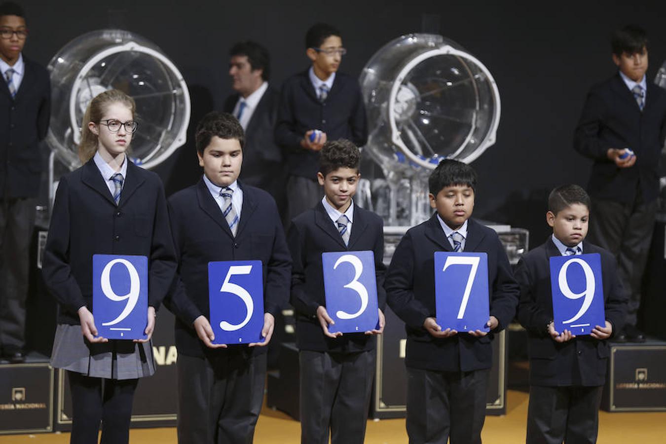 El segundo premio de la lotería del Niño es para el número 95.379. 