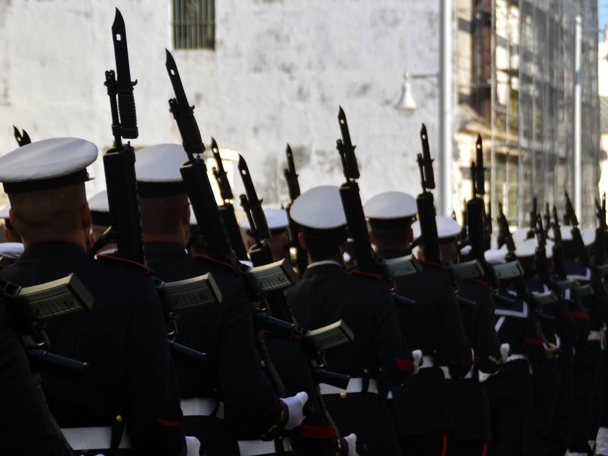 La Pascua militar en San Fernando, en imágenes