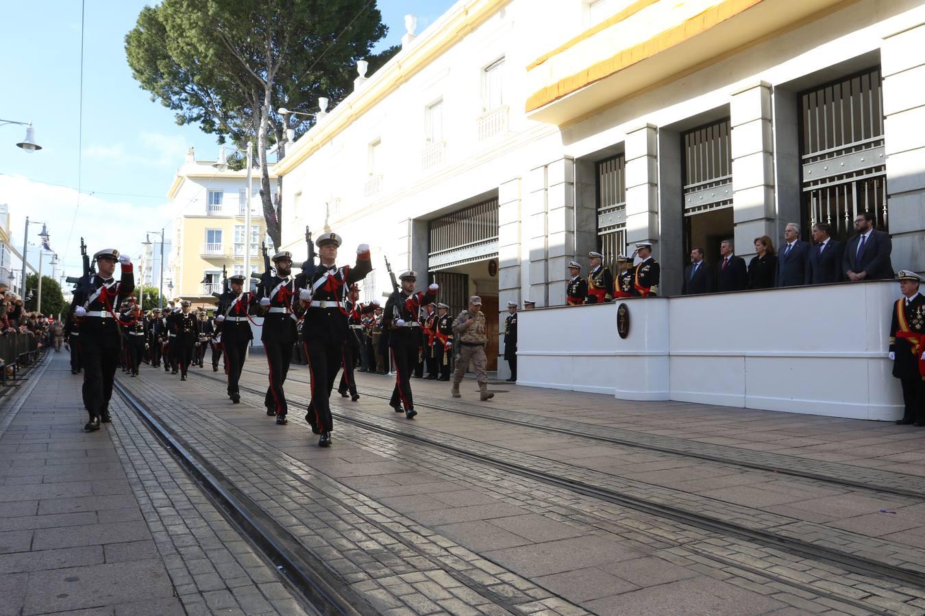 La Pascua militar en San Fernando, en imágenes