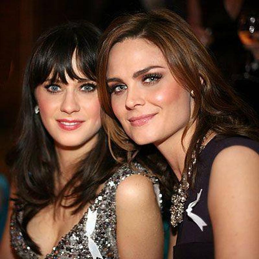 Zooey y Emily Deschanel. 