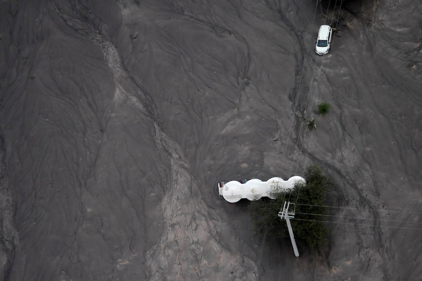 Un descomunal alud de tierra obliga a suspender la novena etapa del Dakar