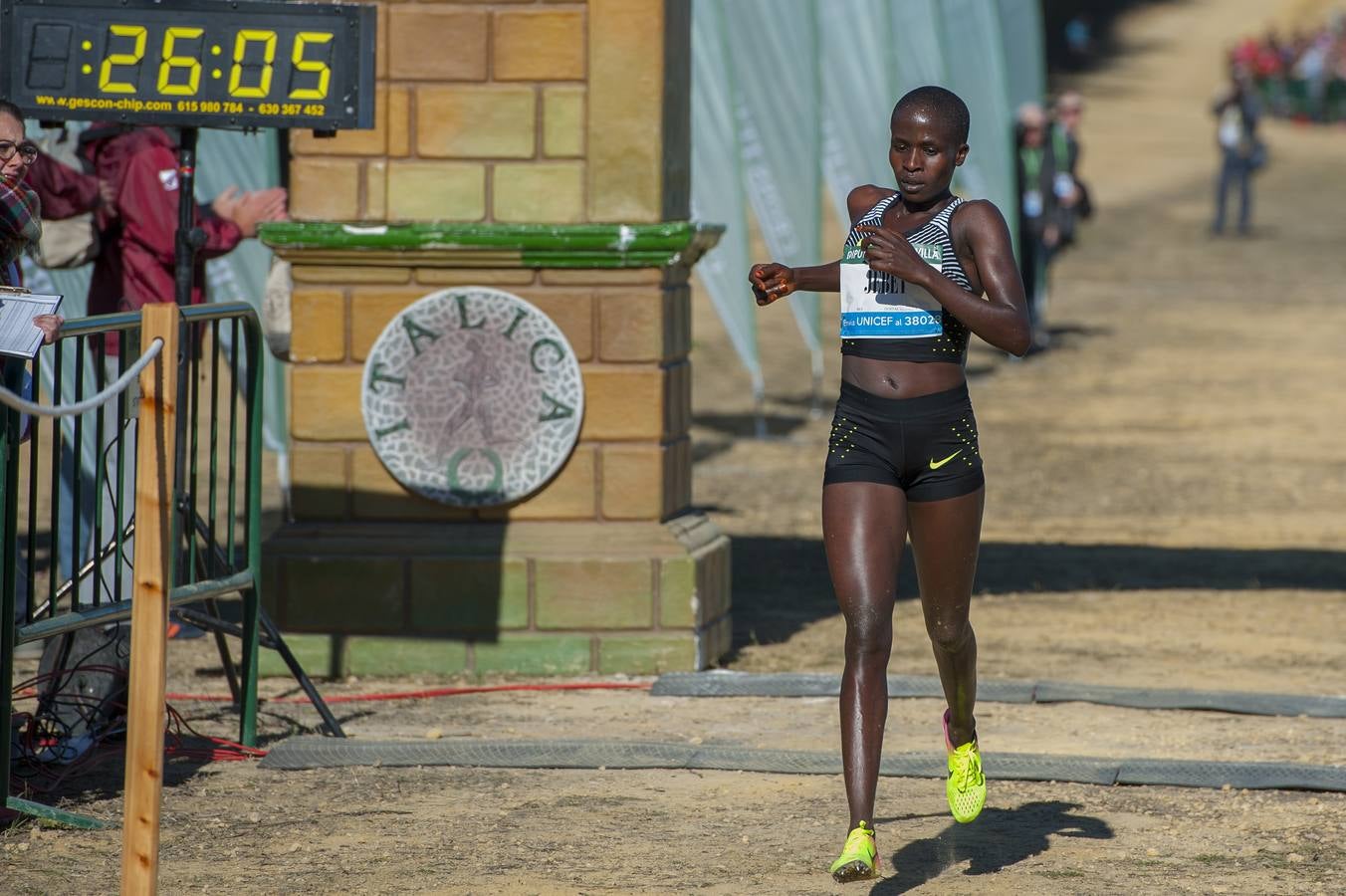 El Cross Internacional de Itálica, en imágenes