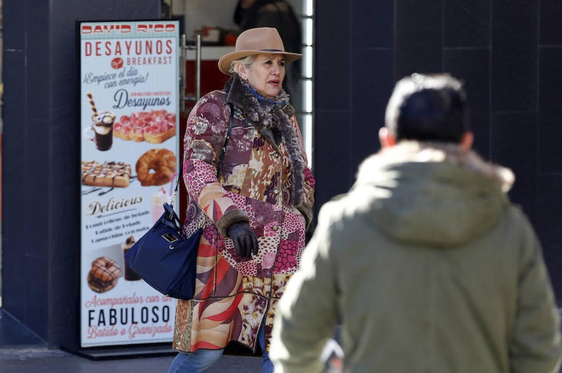 Rachas de viento de 100 km/hora convierten la ola de frío en una pesadilla