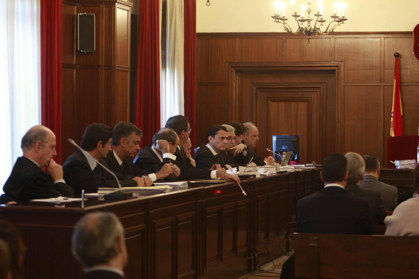 Comienza el juicio por la venta de suelos de Mercasevilla