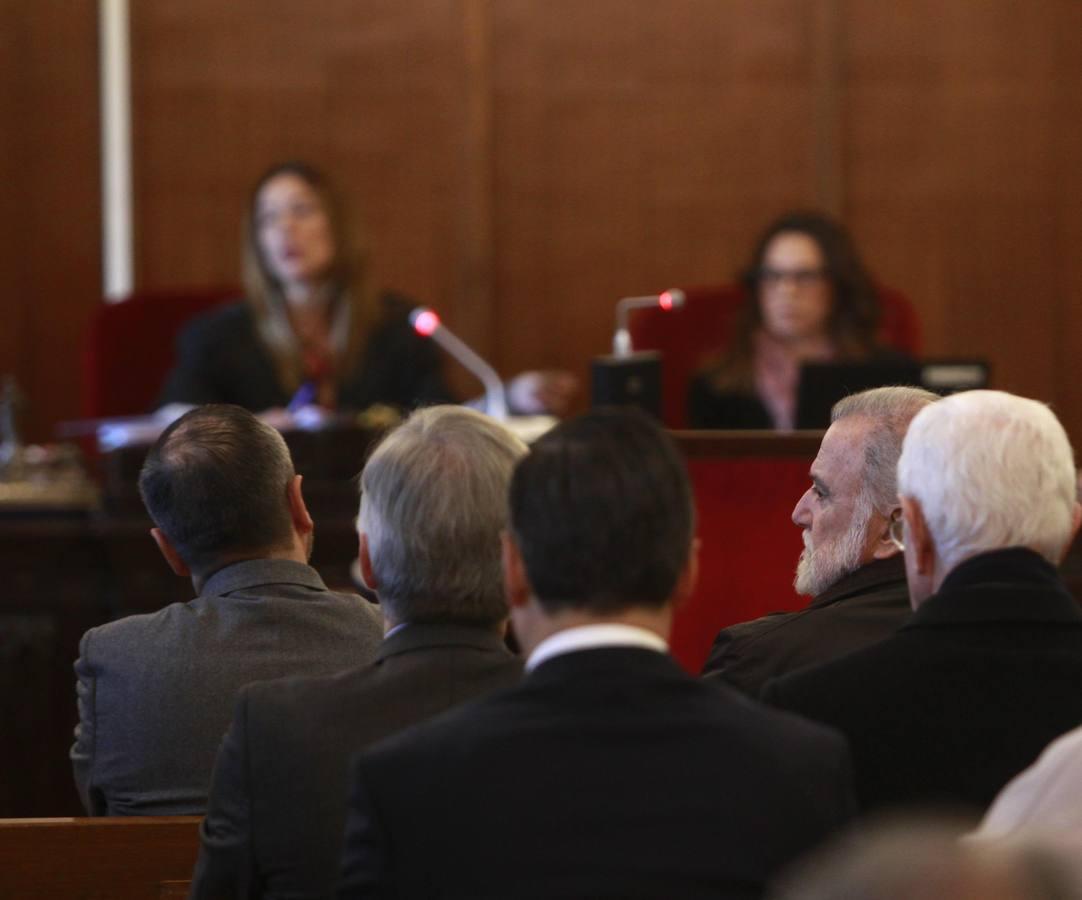 Fernando Mellet y Rodrigo Torrijos piden que se anule el juicio por la venta de suelos de Mercasevilla