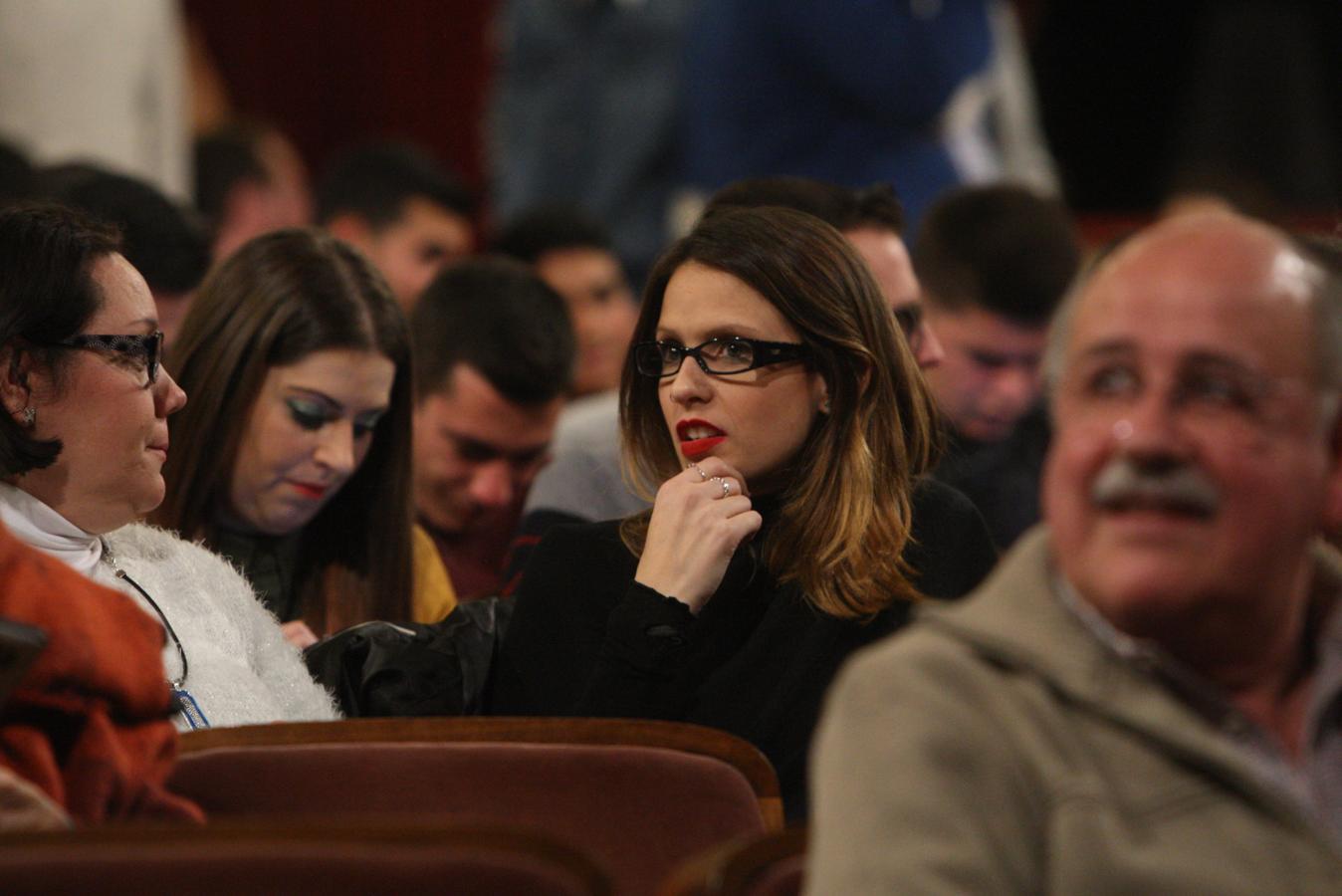 Búscate en el Falla. Fotos de ambiente cuarta sesión de preliminares COAC 2017