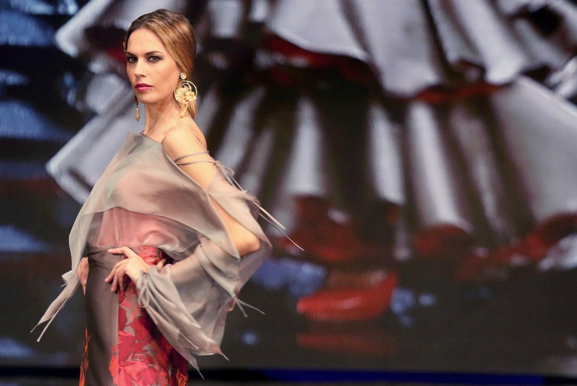 Primeros desfiles del salón de moda flamenca, SIMOF 2017