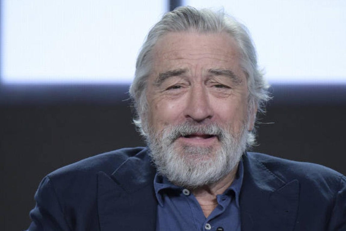 Robert de Niro. El actor estadounidense reveló en 2003 que padecía cáncer de próstata a través de un comunicado. «Los médicos dicen que la condición fue detectada en una etapa temprana debido a los controles frecuentes a los que se sometía el actor» dijo su representante.