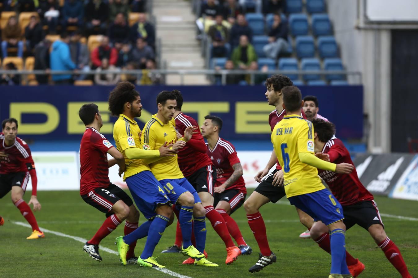 Cádiz C.F. - Mirandés (2-1)