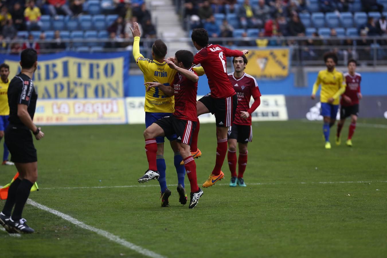 Cádiz C.F. - Mirandés (2-1)