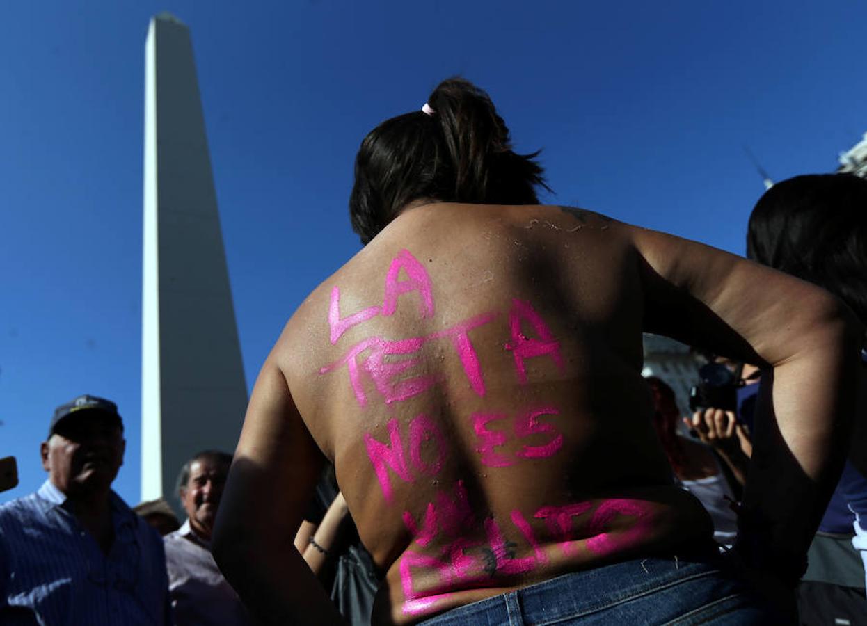 Argentina, a favor del «topless»