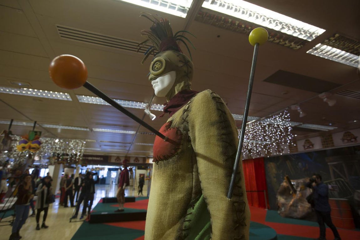 Exposición sobre Carnaval en el Corte Inglés Bahía de Cádiz