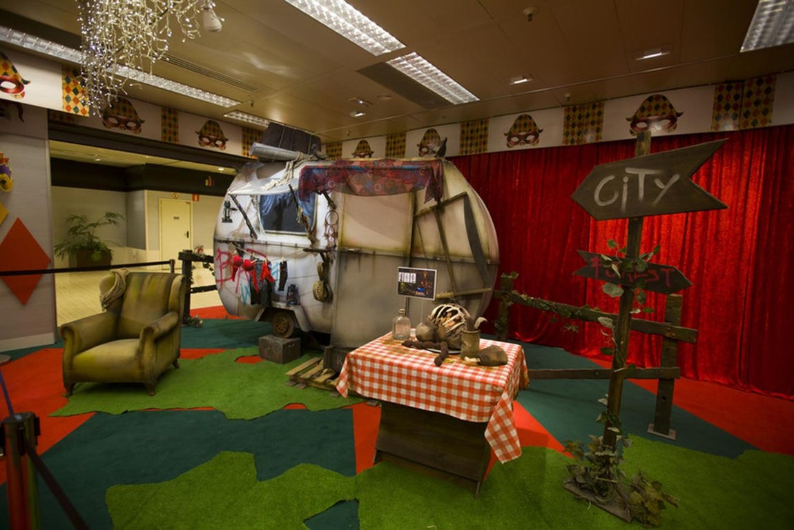 Exposición sobre Carnaval en el Corte Inglés Bahía de Cádiz