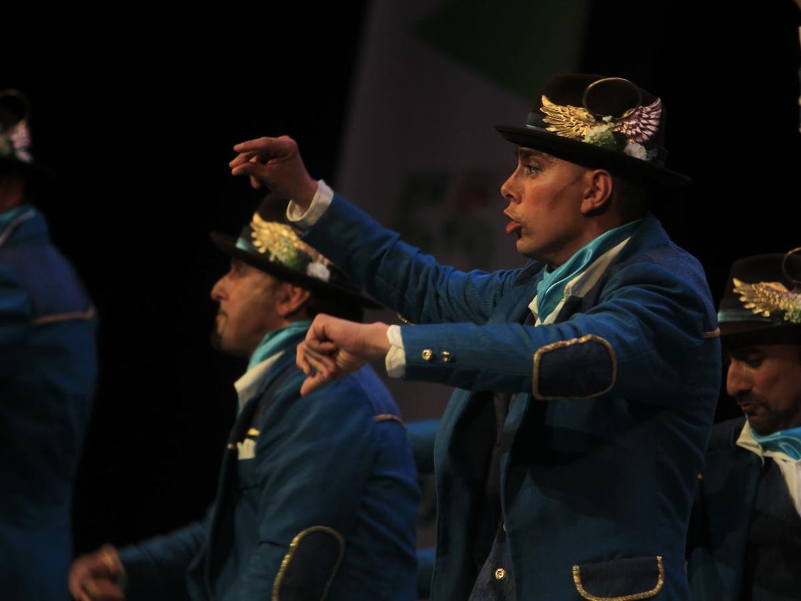 Fotos: Comparsa El ángel de Cádiz. COAC 2017