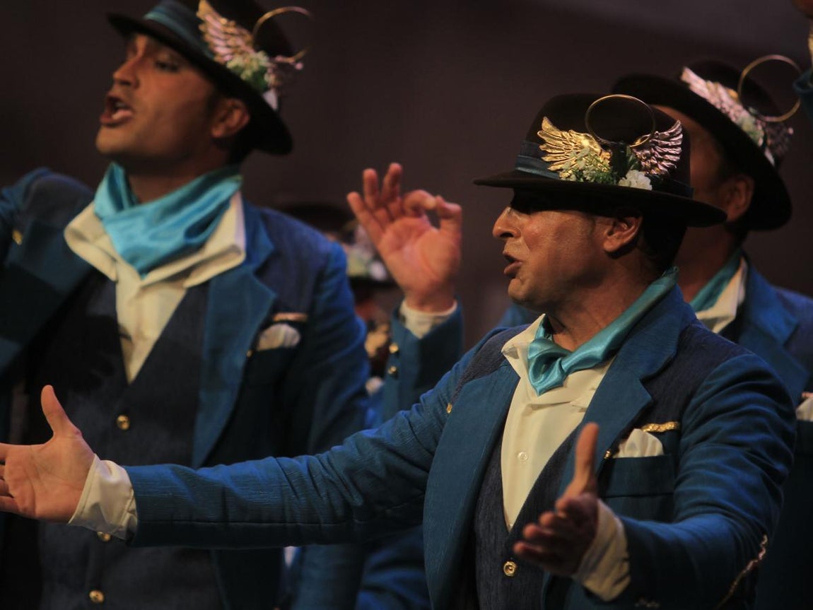 Fotos: Comparsa El ángel de Cádiz. COAC 2017