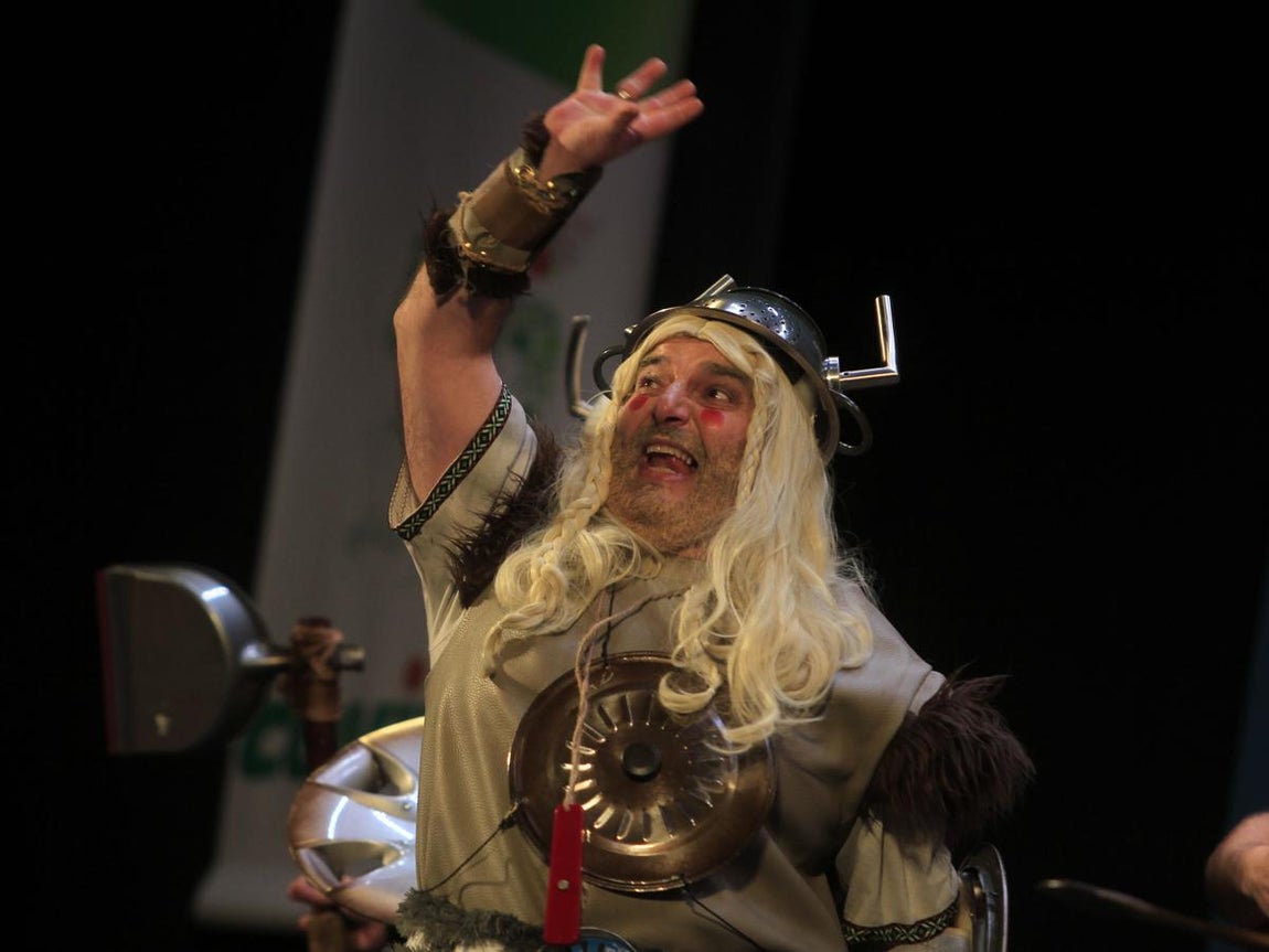 Fotos. Chirigota Los de Cádiz norte. COAC 2017