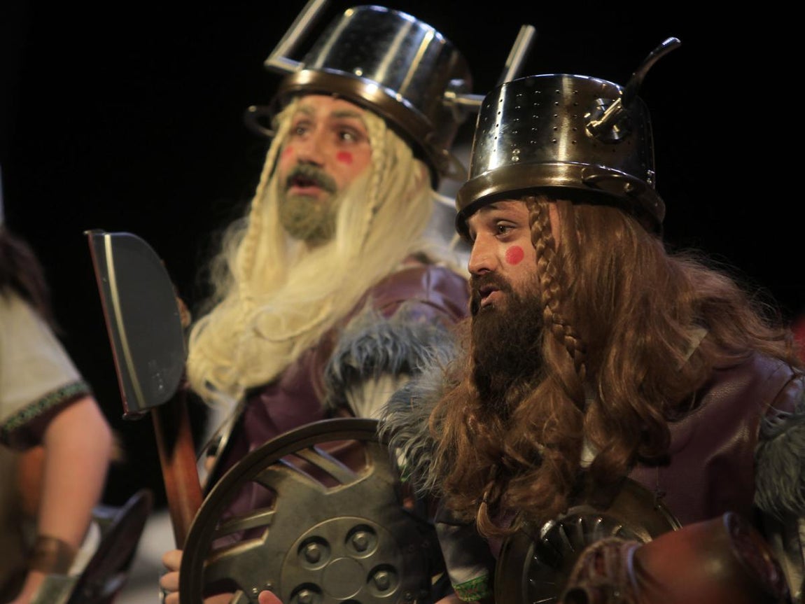 Fotos. Chirigota Los de Cádiz norte. COAC 2017