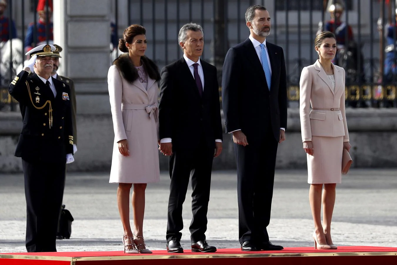 Felipe VI y la Reina Letizia han recibido hoy al presidente de Argentina, Mauricio Macri, y a su esposa, Juliana Awada