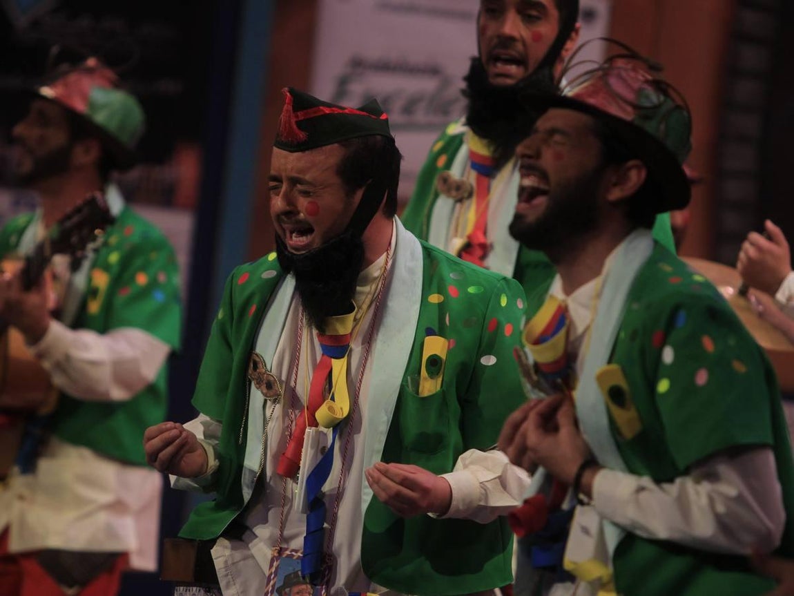 Fotos. Chirigota Pa religión la mía. COAC 2017