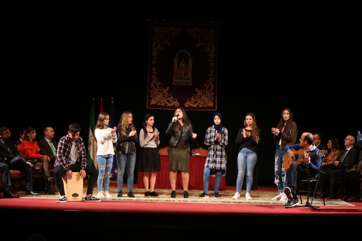 Entrega de Medallas por el Día de Andalucía en el Teatro Muñoz Seca
