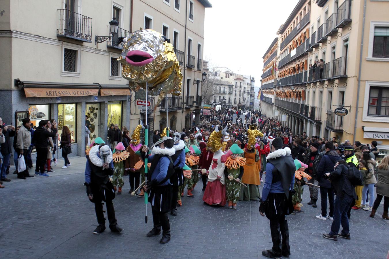 En imágenes: el entierro de la sardina despide el Carnaval de Toledo