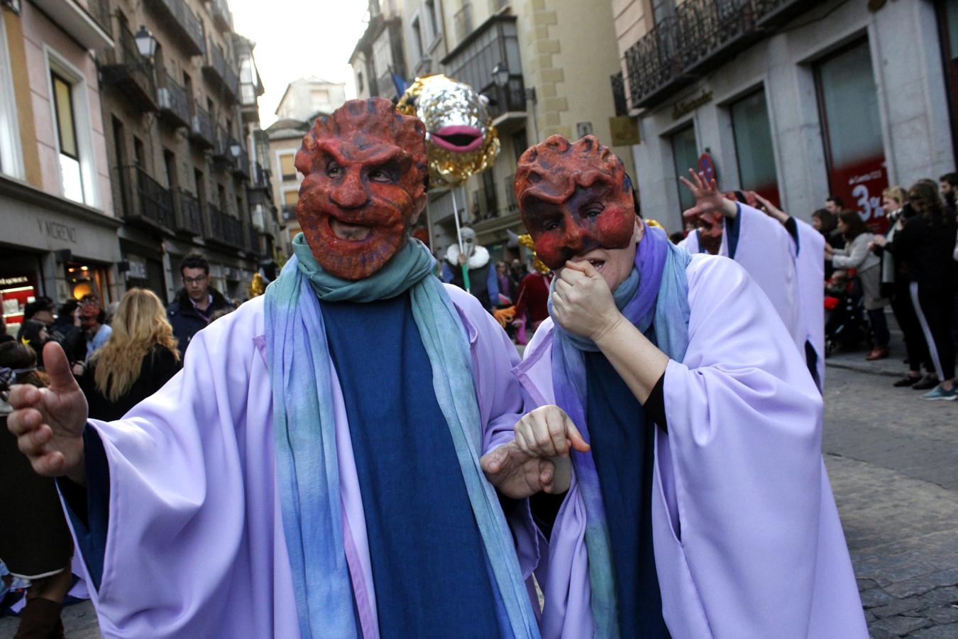 En imágenes: el entierro de la sardina despide el Carnaval de Toledo