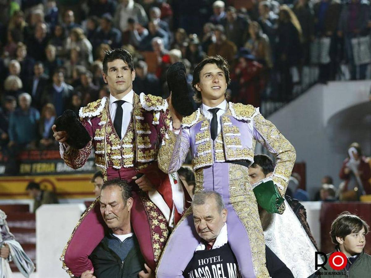 El triunfo de Manzanares y Roca Rey en Olivenza, foto a foto