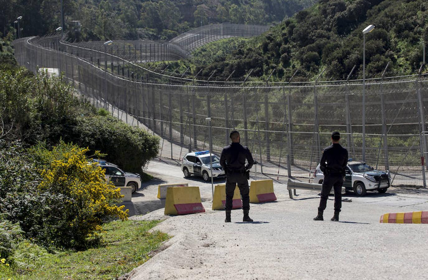 Guardias CIviles GRS desplazados a Ceuta por los asaltos a la valla. 