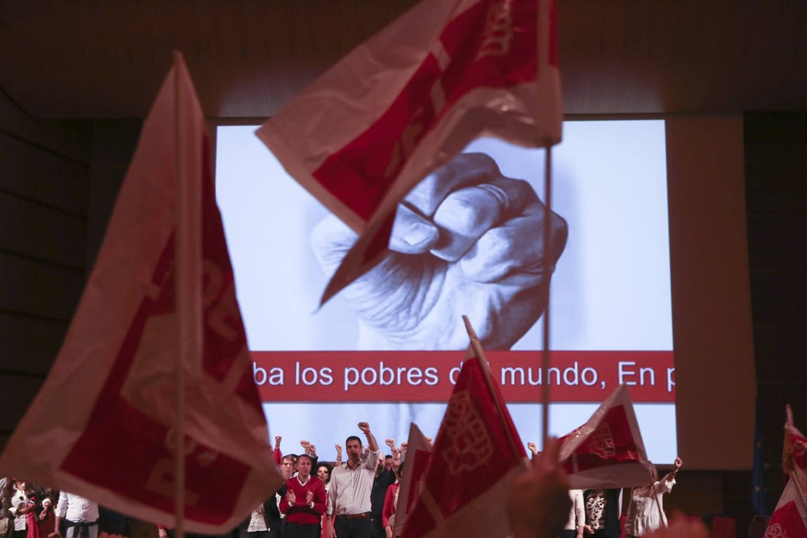 Pedro Sánchez encandila en Cádiz