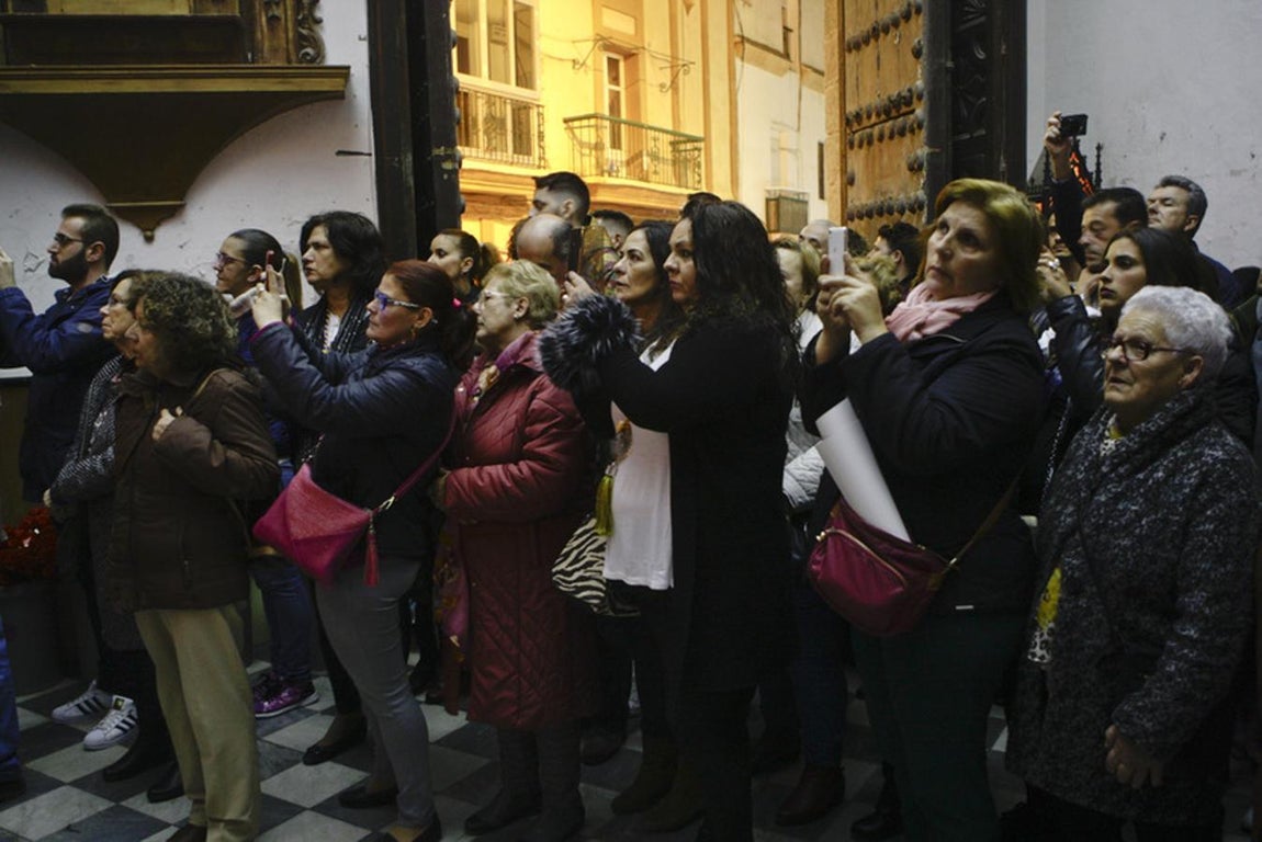 Traslado de los titulares del Nazareno de Santa María