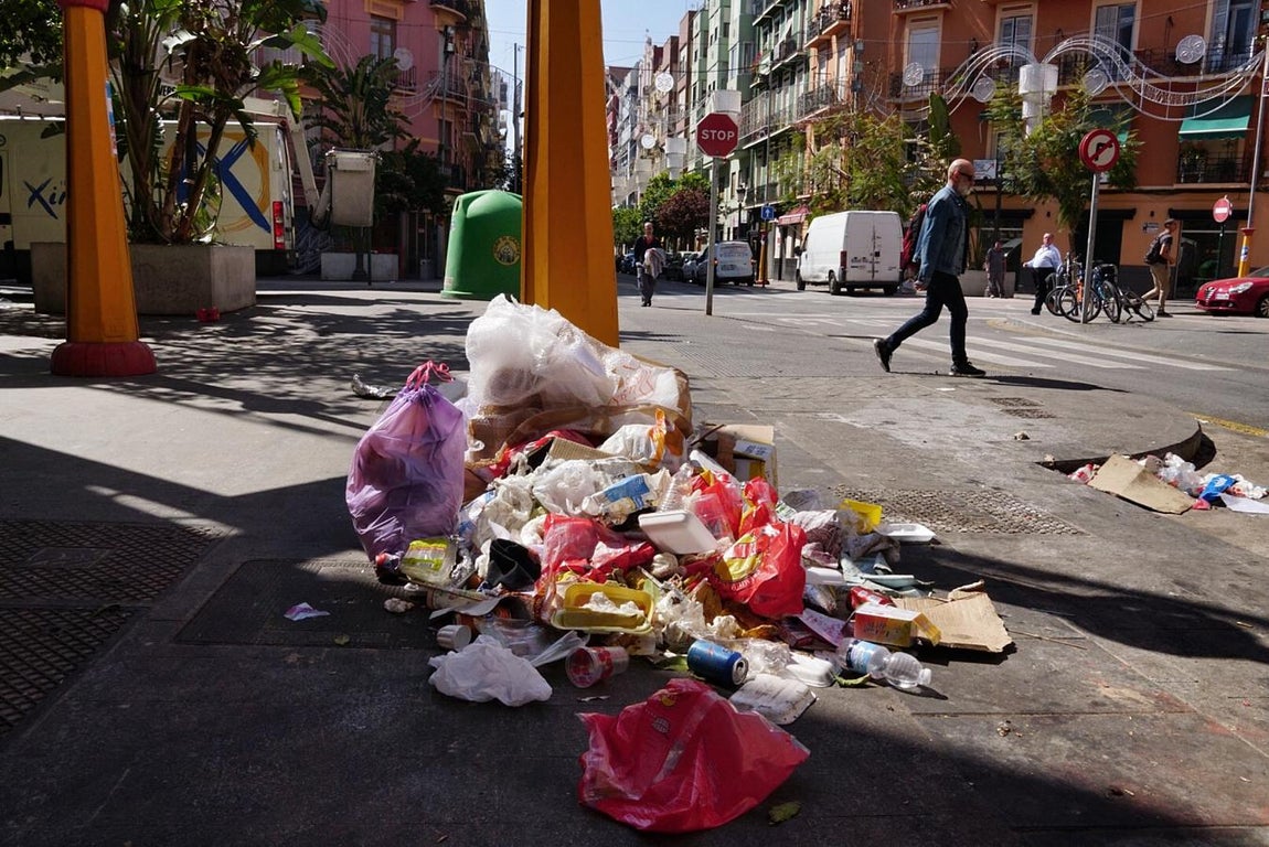 En imágenes: así queda Valencia después de cerrar la semana de Fallas