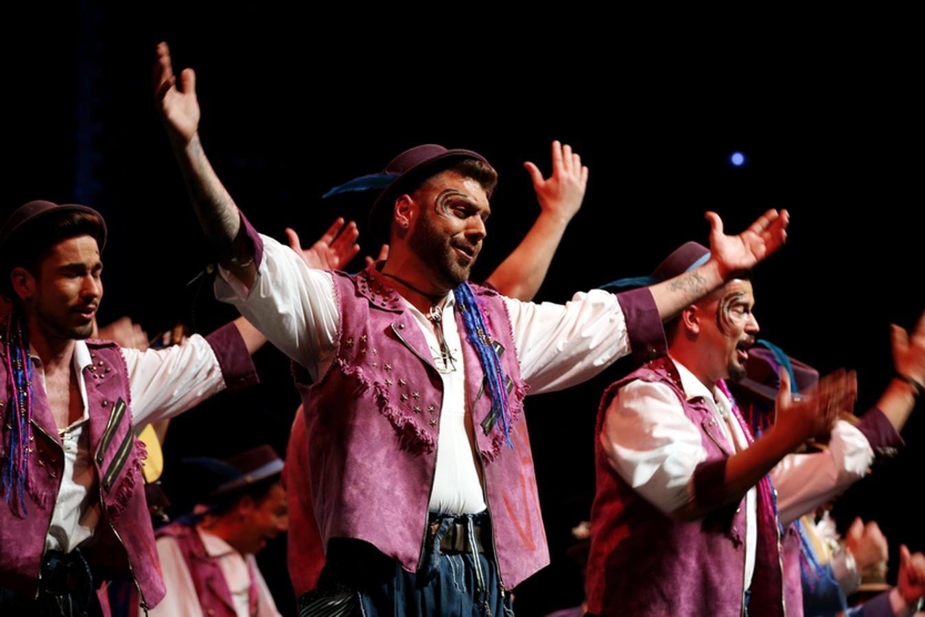 Fotos: Cita histórica del Carnaval de Cádiz en el Liceo de Barcelona