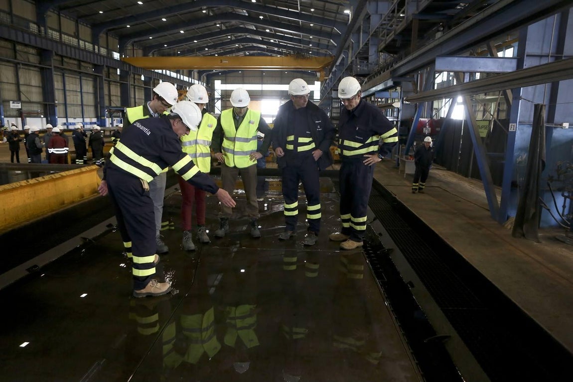 Corte de chapa en Navantia Puerto Real de la subestación &#039;East Anglia One&#039;