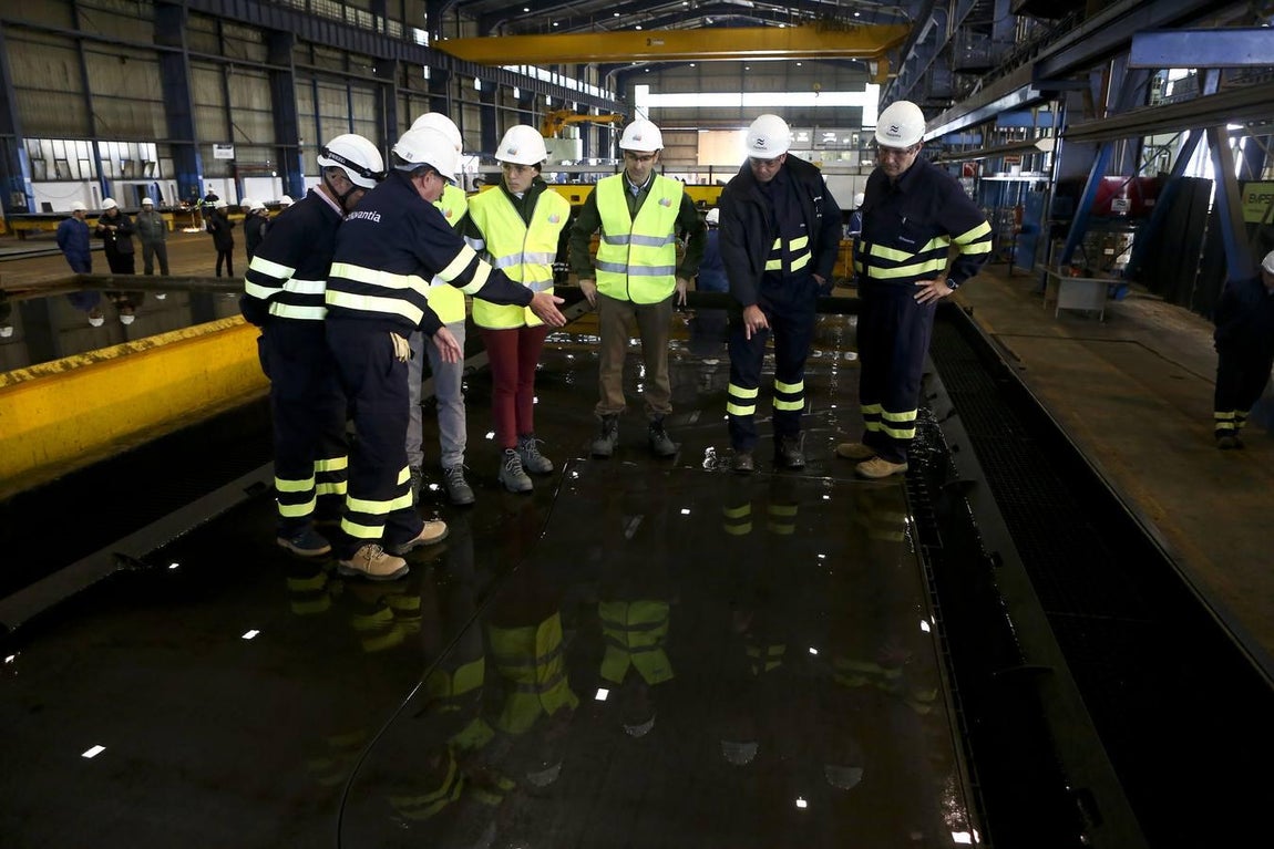 Corte de chapa en Navantia Puerto Real de la subestación &#039;East Anglia One&#039;
