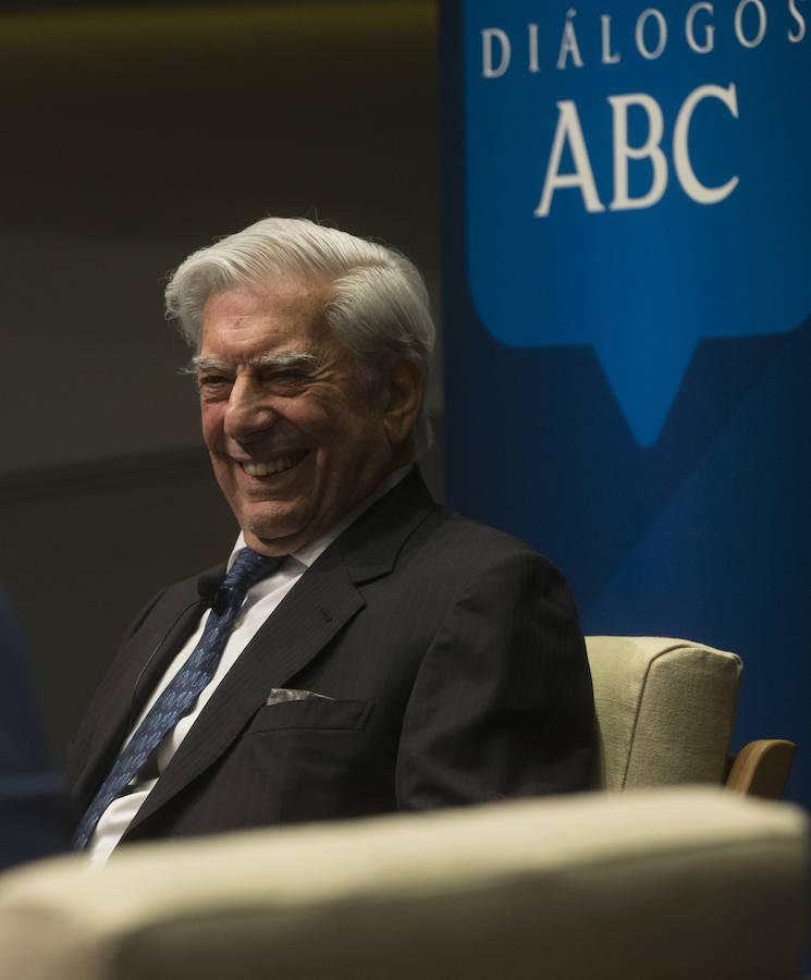 El escritor Mario Vargas Llosa, protagonista hoy de los Diálogos ABC