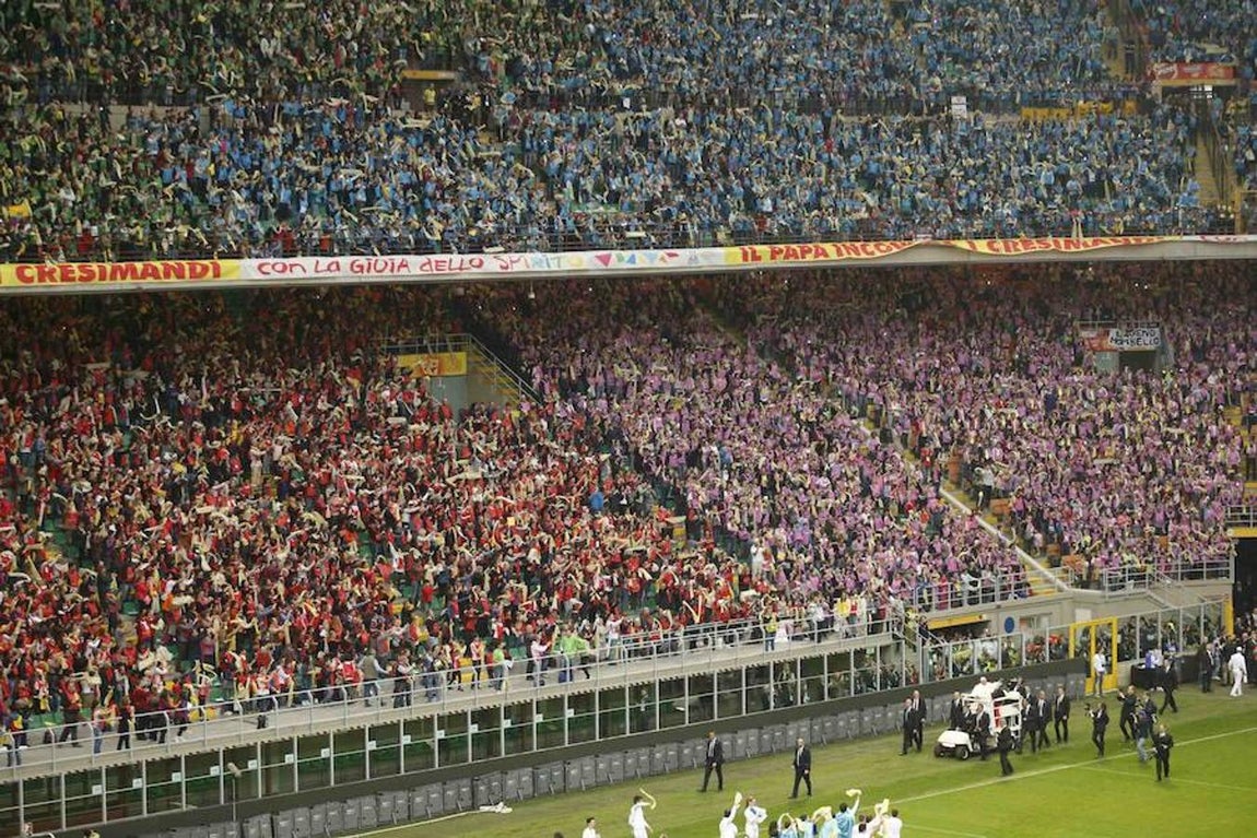 El Papa agita Milán: «Me preocupa el bullying»