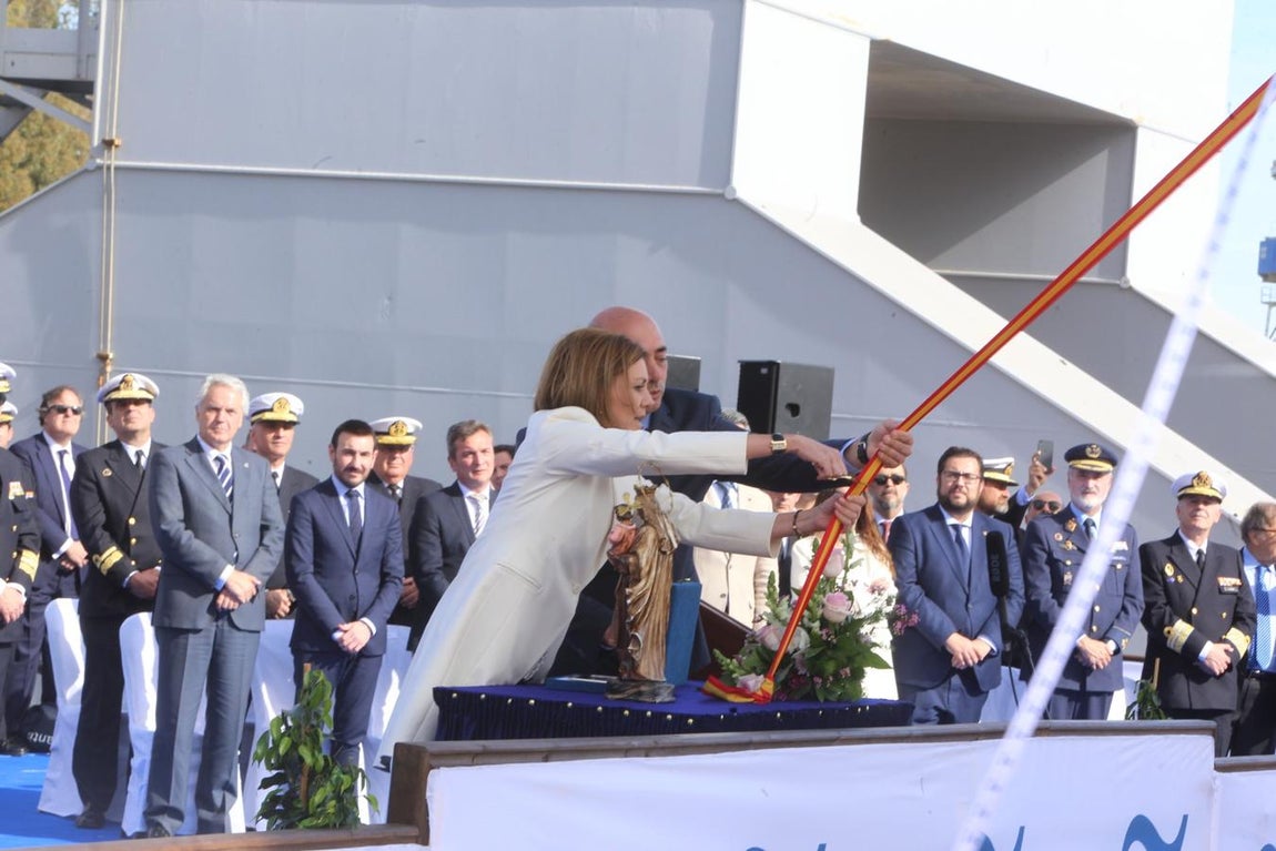 FOTOS: La ministra Cospedal preside la botadura del BAM Audaz