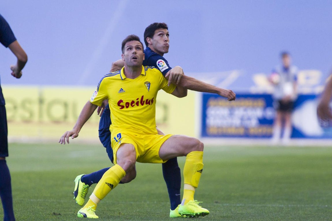 Fotos: Las imágenes del UCAM Murcia - Cádiz CF