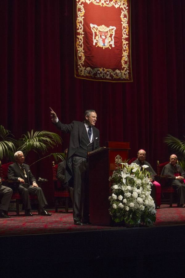 Alberto García Reyes anuncia la Semana Santa de Sevilla 2017