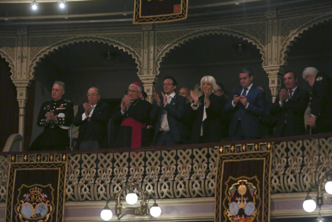 Fotos: Así ha sido el Pregón de Semana Santa en Cádiz 2017
