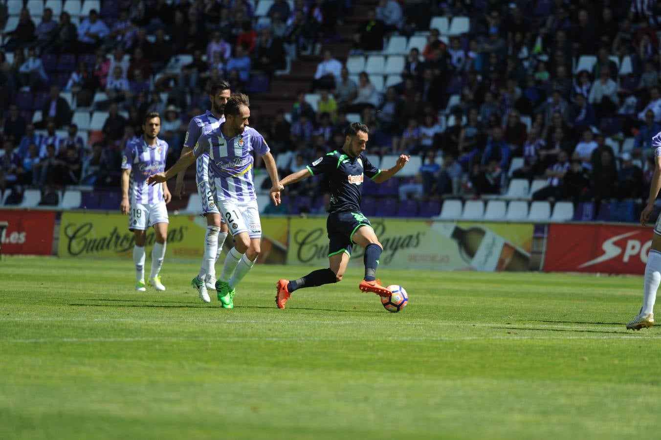 Selección de imágenes del Valladolid-Córdoba