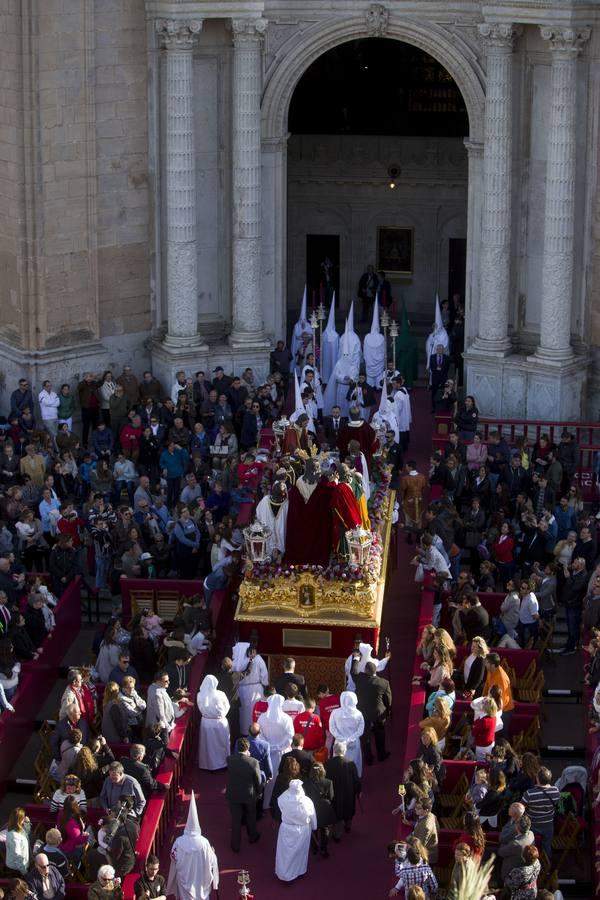 FOTOS. Semana Santa de Cádiz 2017. Hermandad Sagrada Cena.
